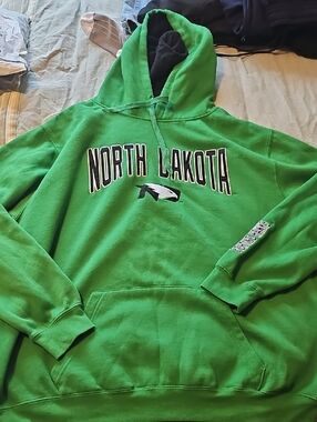 North Dakota Green Pullover Hooded Sweatshirt FINAL PRICE